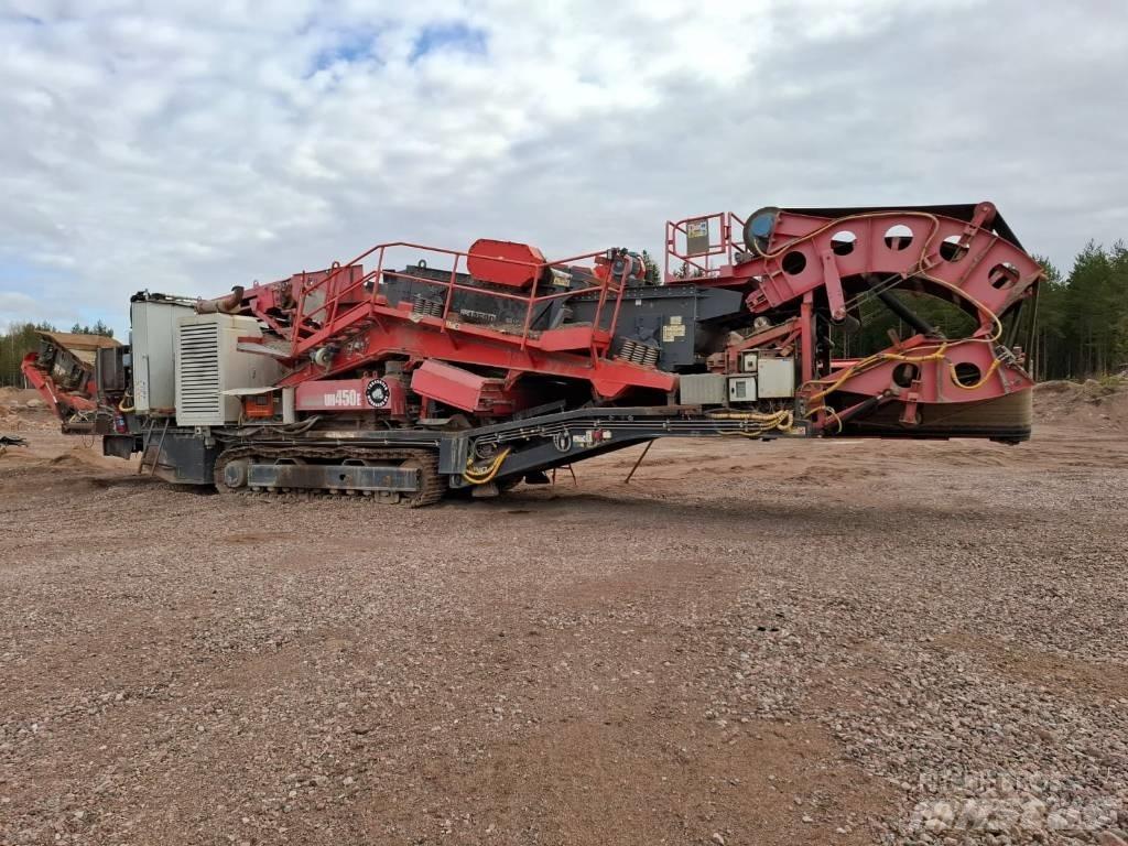 Sandvik UH 450 E Mobilie drupinātāji