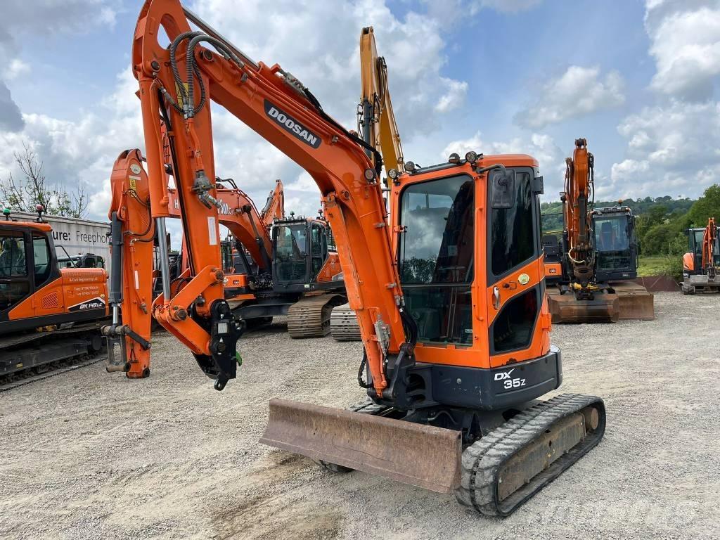 Doosan DX35Z Mini ekskavatori < 7 t