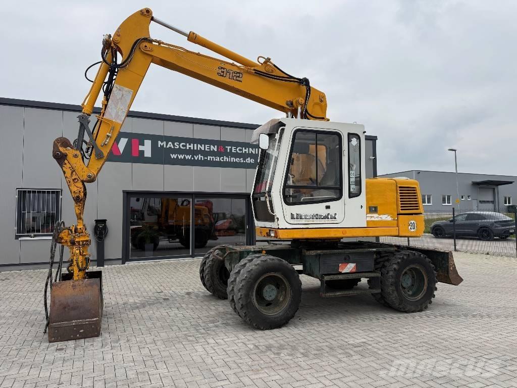 Liebherr A 312 Ekskavatori uz riteņiem