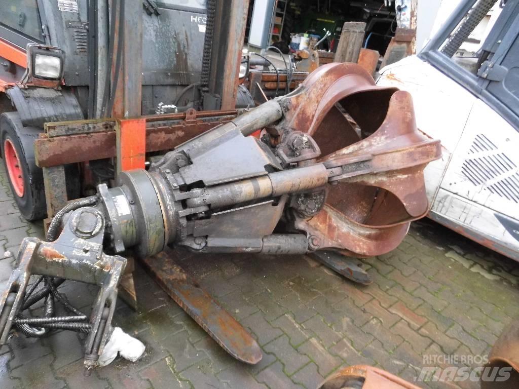 Fuchs MHL 320 Industriālie iekrāvēji