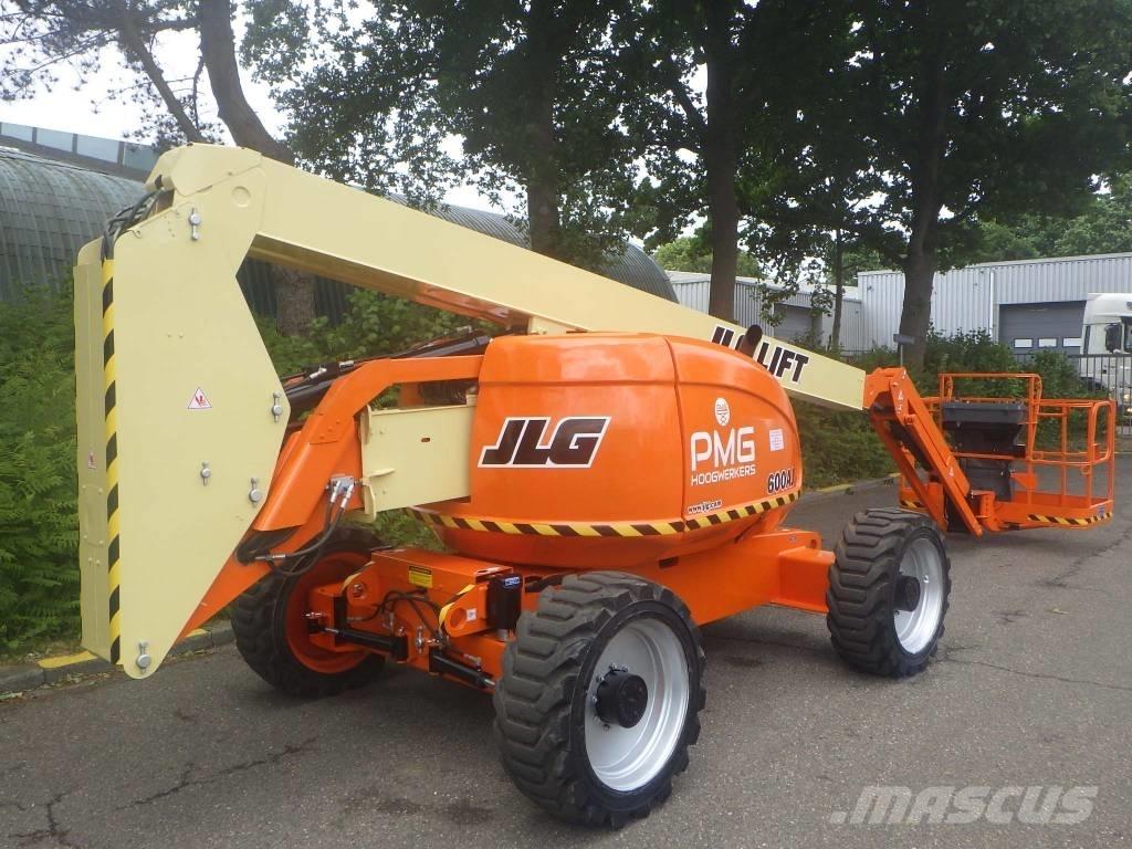 JLG 600AJ Strēles pacēlāji