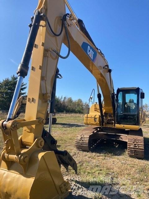CAT 320 D Kāpurķēžu ekskavatori