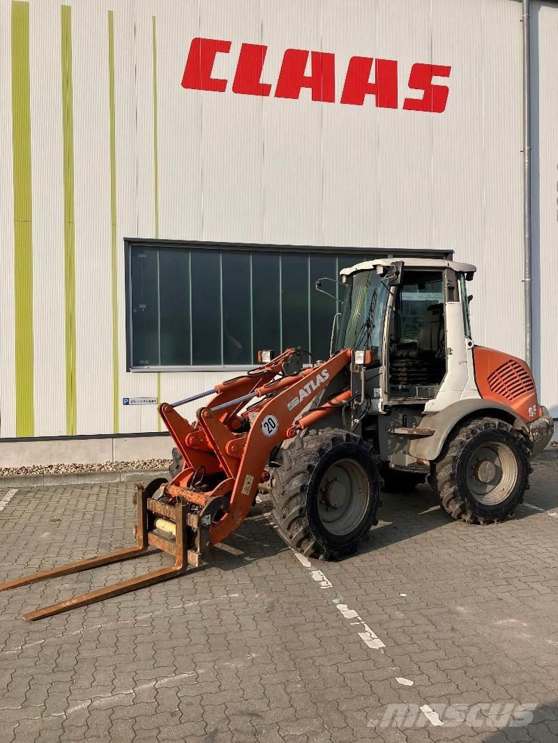 Atlas AR 85 Iekrāvēji uz riteņiem