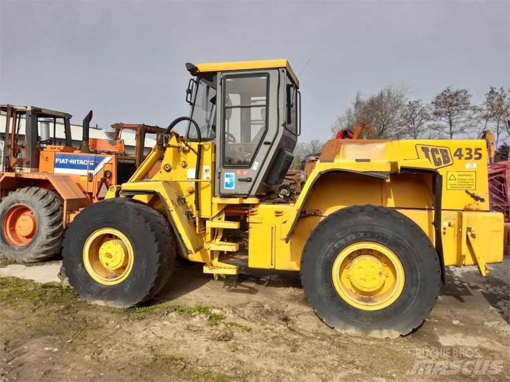 JCB 435 Iekrāvēji uz riteņiem