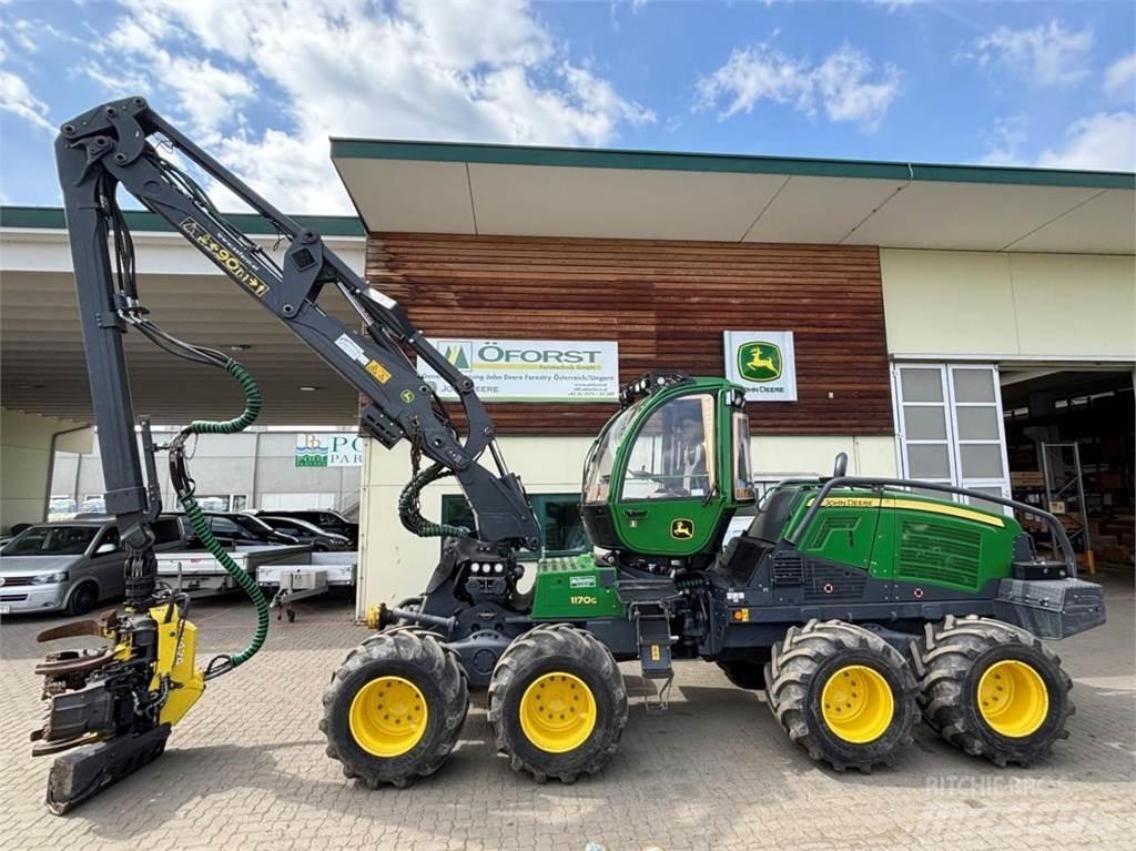 John Deere 1170 G Harvesteri