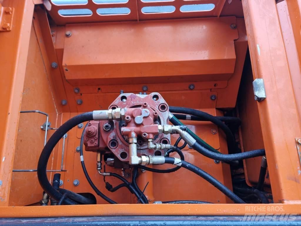Doosan DX 255 LC Kāpurķēžu ekskavatori