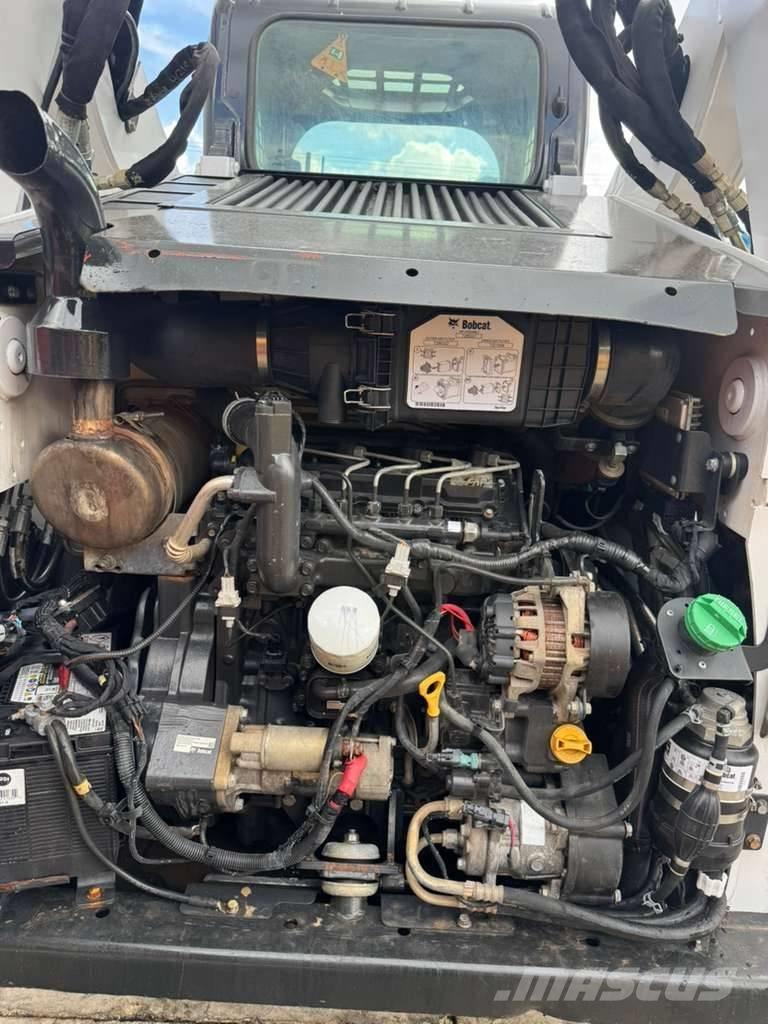 Bobcat T 650 Lietoti riteņu kompaktiekrāvēji