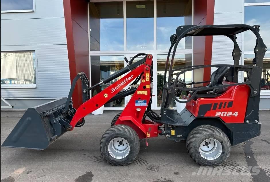 Schäffer 2024 Mini iekrāvēji
