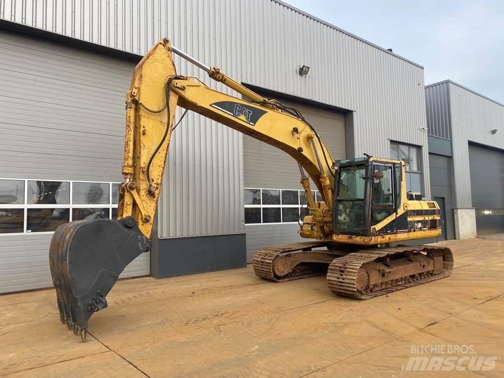 CAT 320BL Kāpurķēžu ekskavatori