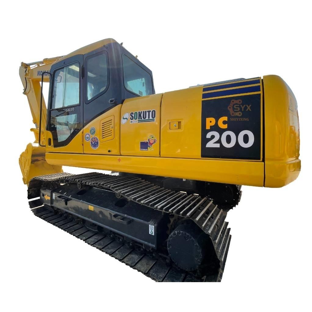 Komatsu PC 220 Kāpurķēžu ekskavatori