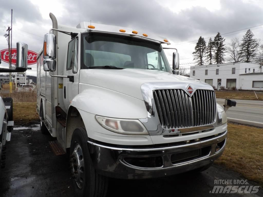 Freightliner M2 Dzērienu piegāds kravas mašīnas