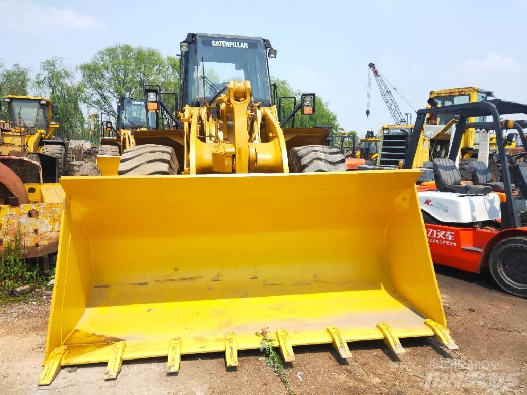 CAT 966 H Iekrāvēji uz riteņiem