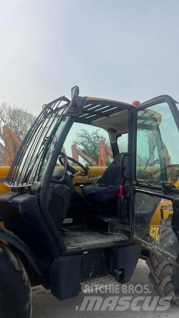 JCB 537-135 Teleskopiskie manipulatori