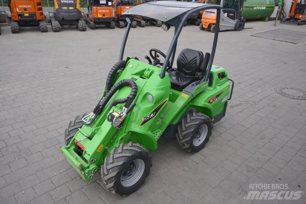 Avant e527 Mini iekrāvēji