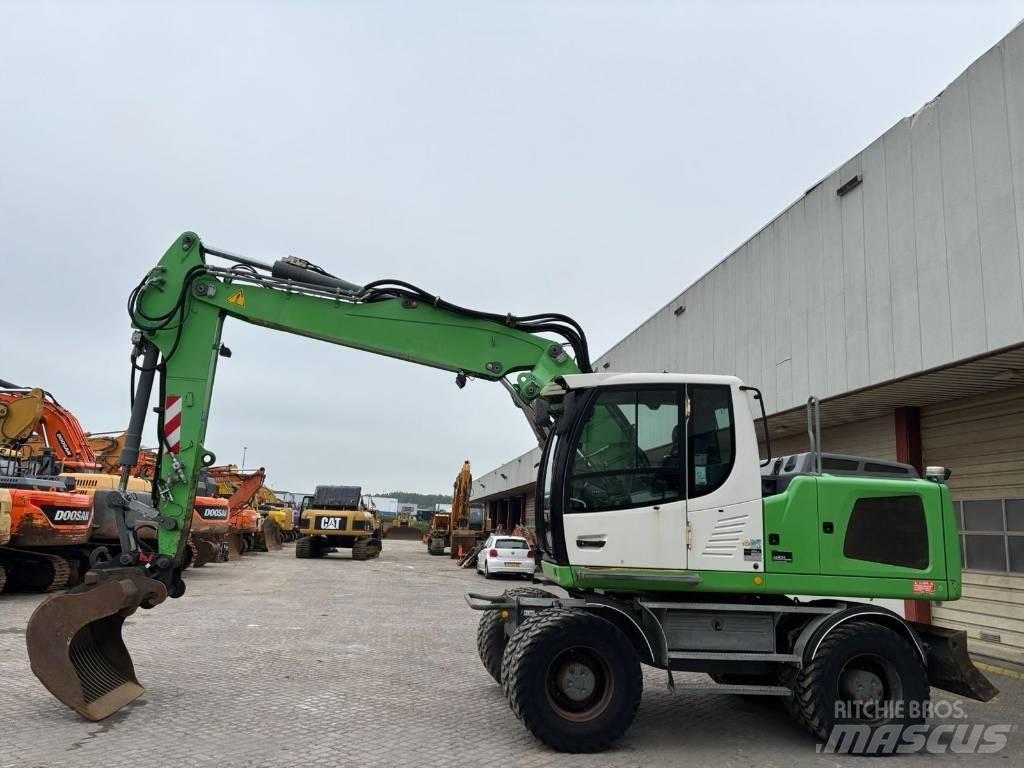Liebherr A 918 Ekskavatori uz riteņiem