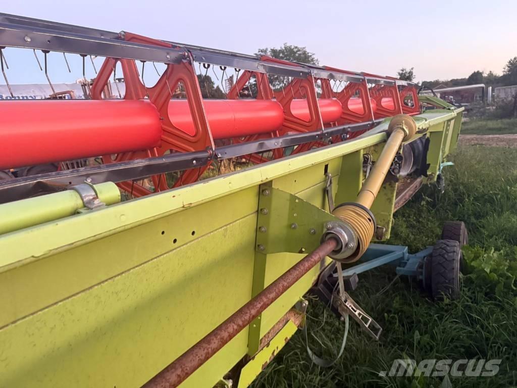 CLAAS S 750 Ražas novākšanas galvas
