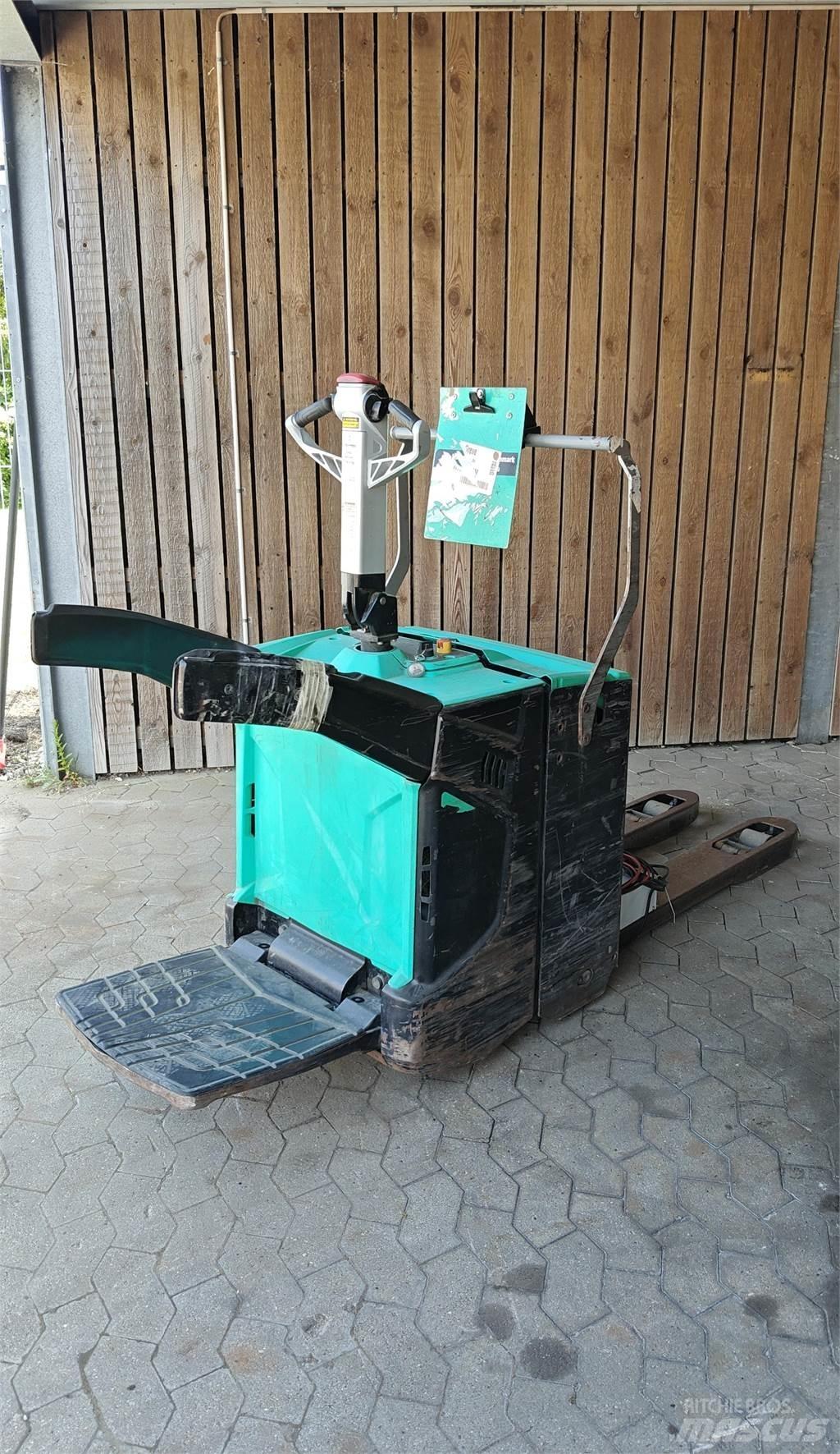 Mitsubishi PBV20N2 Autokrāvēji - citi