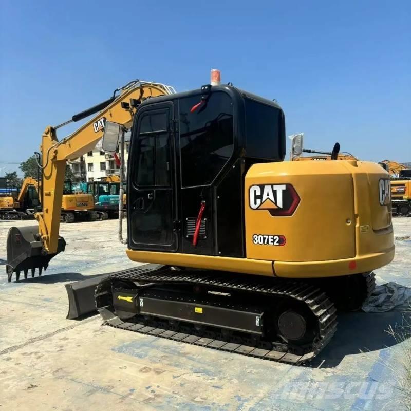 CAT 307E Kāpurķēžu ekskavatori