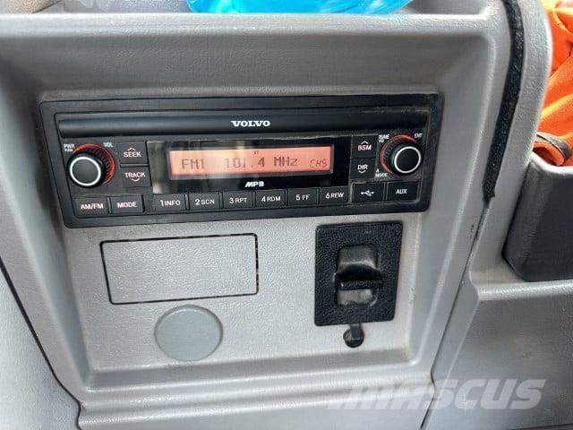 Volvo EWR150E Ekskavatori uz riteņiem