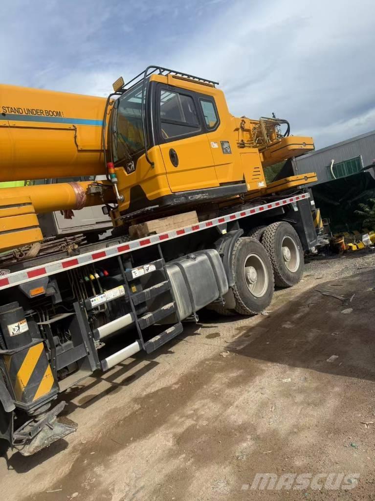 XCMG QY80K5C Visurgājēji celtņi