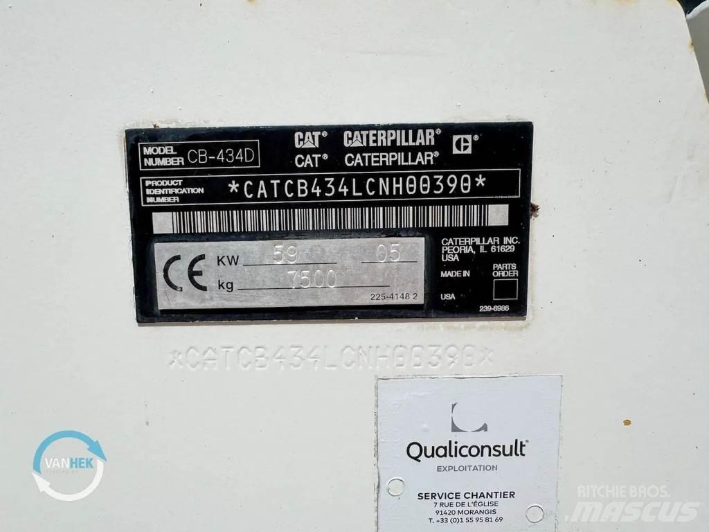 CAT CB434D Divvalču grunts veltņi