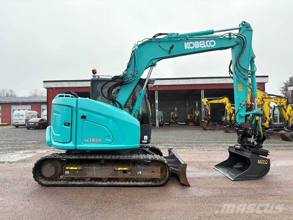 Kobelco SK75SR-7 Vidēja lieluma ekskavatori 7 t - 12 t