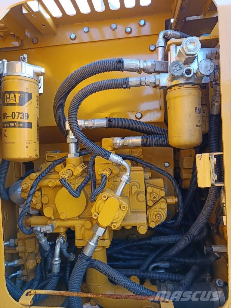 CAT 312 D Kāpurķēžu ekskavatori