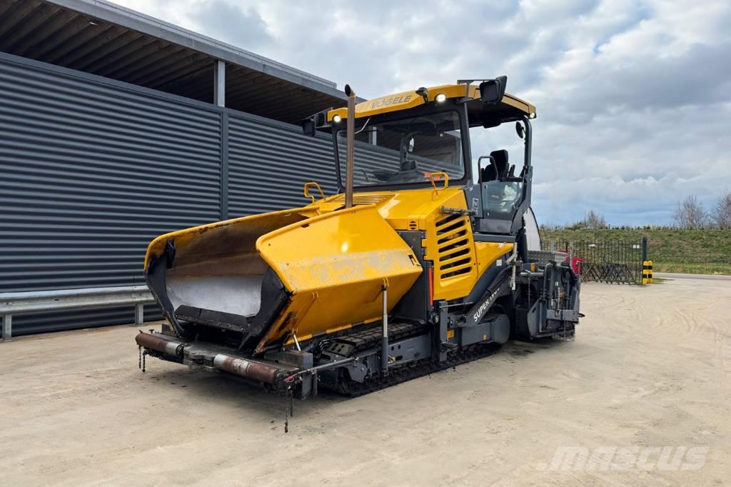 Vögele SUPER 1900-3I Asfalta klājēji