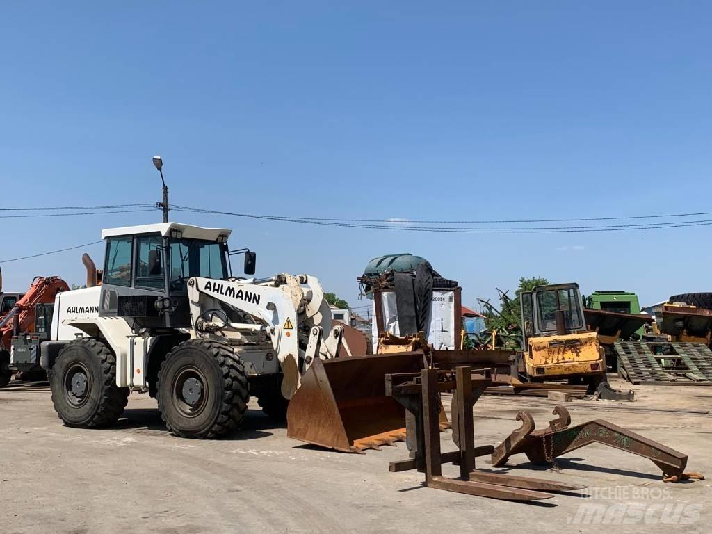 Ahlmann AS 210 Iekrāvēji uz riteņiem