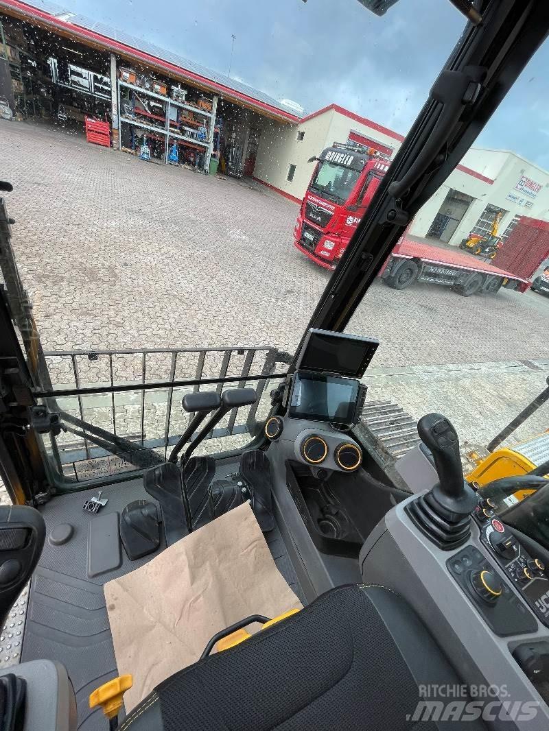 JCB 220 X LC Kāpurķēžu ekskavatori