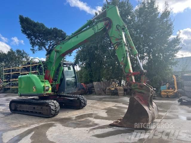 Hitachi ZX 135 Kāpurķēžu ekskavatori