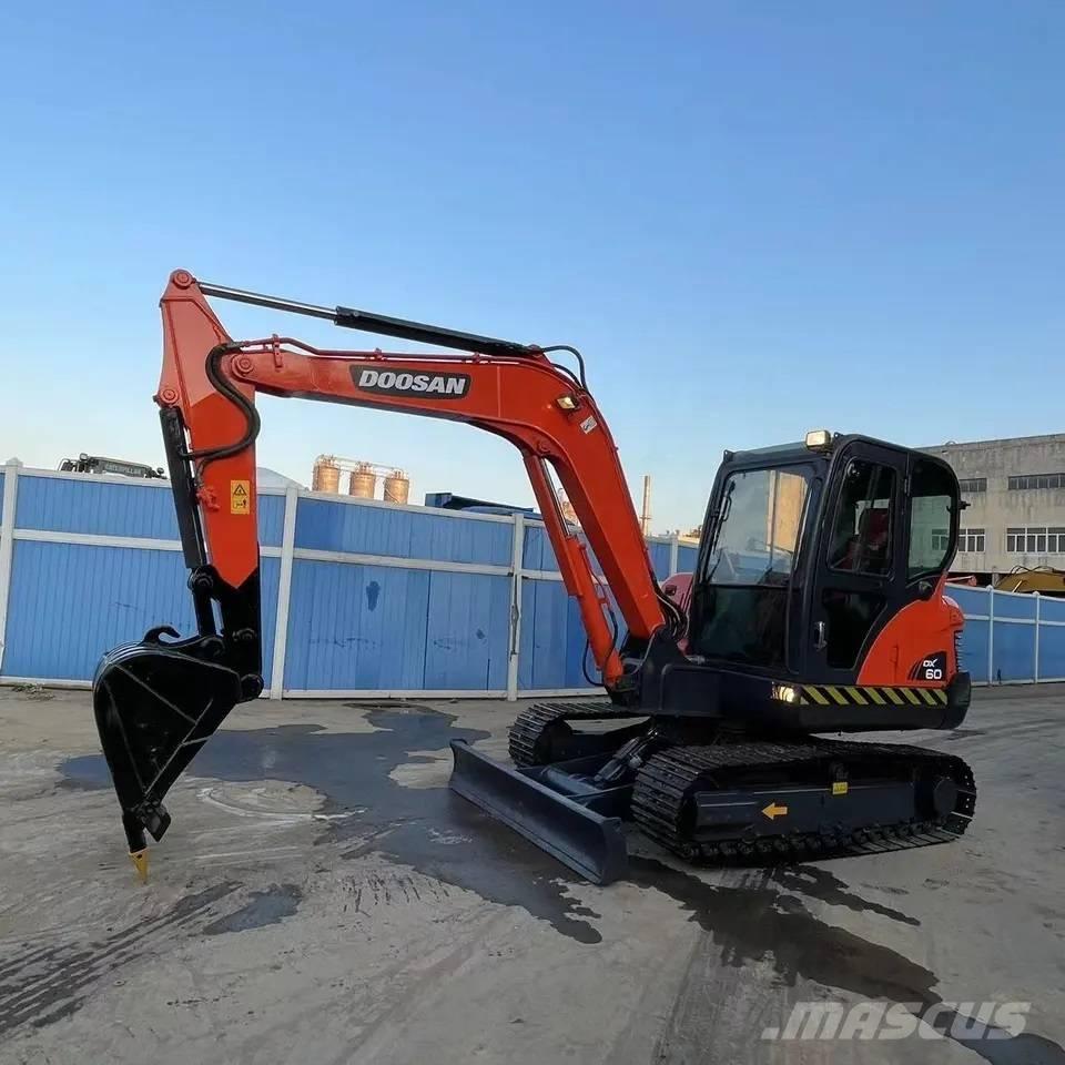 Doosan DX60-9C Mini ekskavatori < 7 t