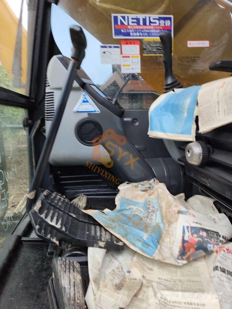 Komatsu PC 450 LC-8 Kāpurķēžu ekskavatori