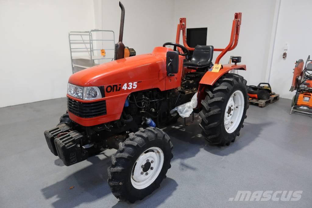  ONj 435 Traktori