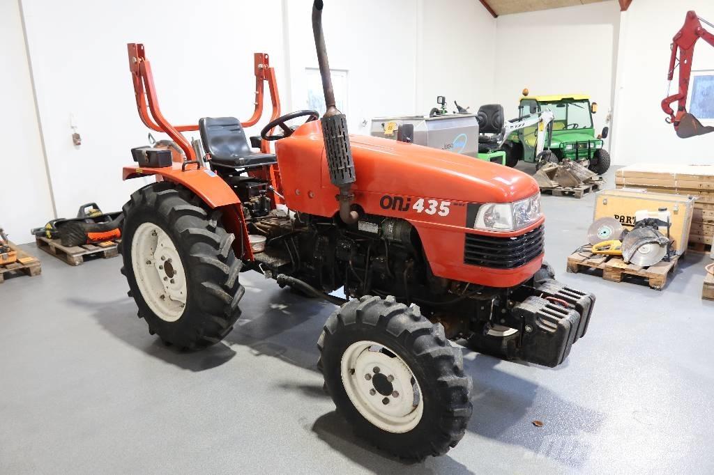  ONj 435 Traktori