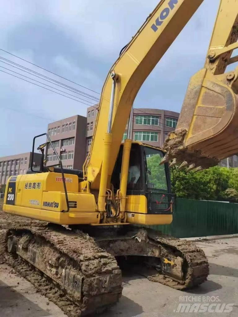 Komatsu pc200-8 Kāpurķēžu ekskavatori