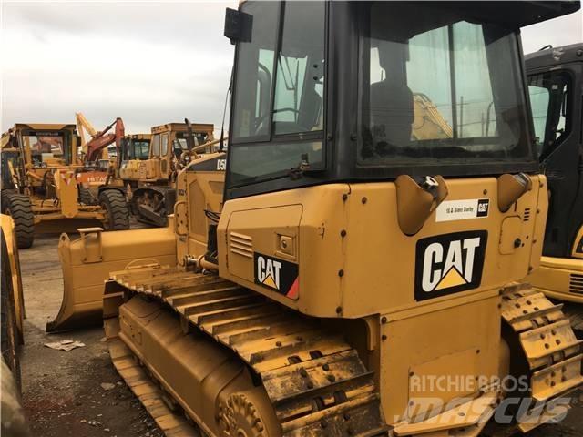 CAT D5K Kāpurķēžu buldozeri