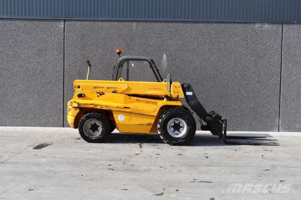 Manitou BT 420 Teleskopiskie manipulatori