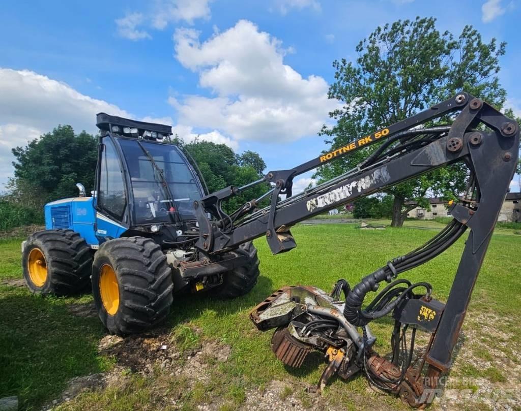 Rottne H8 Harvesteri