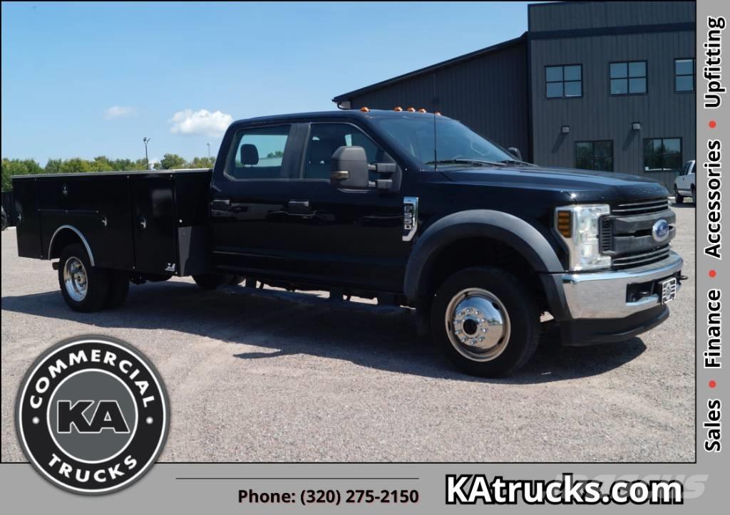 Ford F 550 XL SD Vieglais kravas automobilis/izkraušana no sāniem