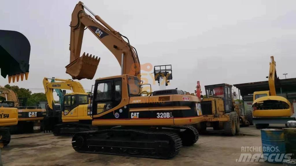 CAT 320 B Kāpurķēžu ekskavatori