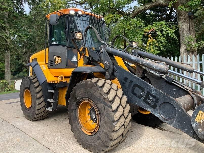 JCB 437 HT Iekrāvēji uz riteņiem