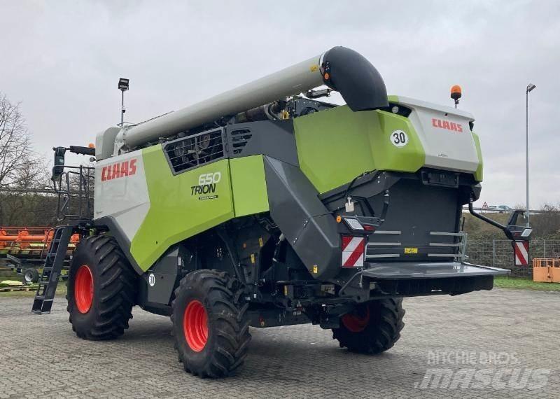 CLAAS TRION 650 Ražas novākšanas kombaini