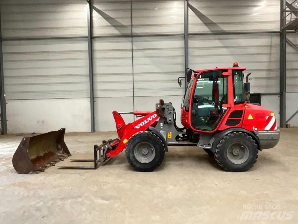 Volvo L 25 F Iekrāvēji uz riteņiem