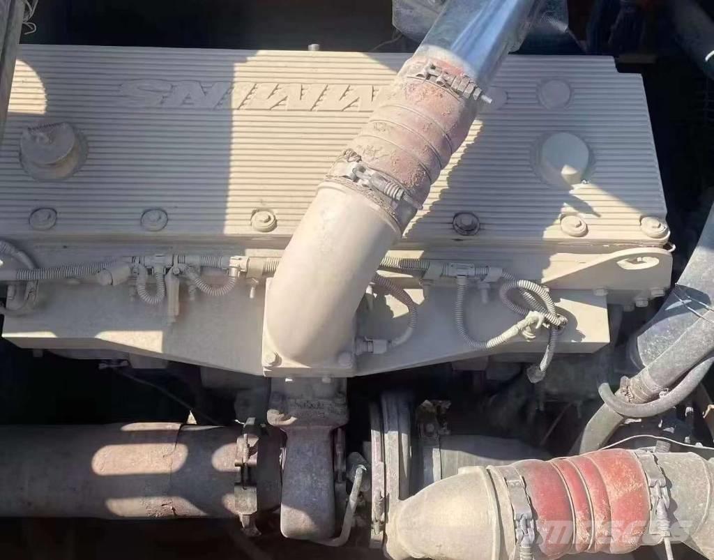 Hyundai 485LVS Kāpurķēžu ekskavatori