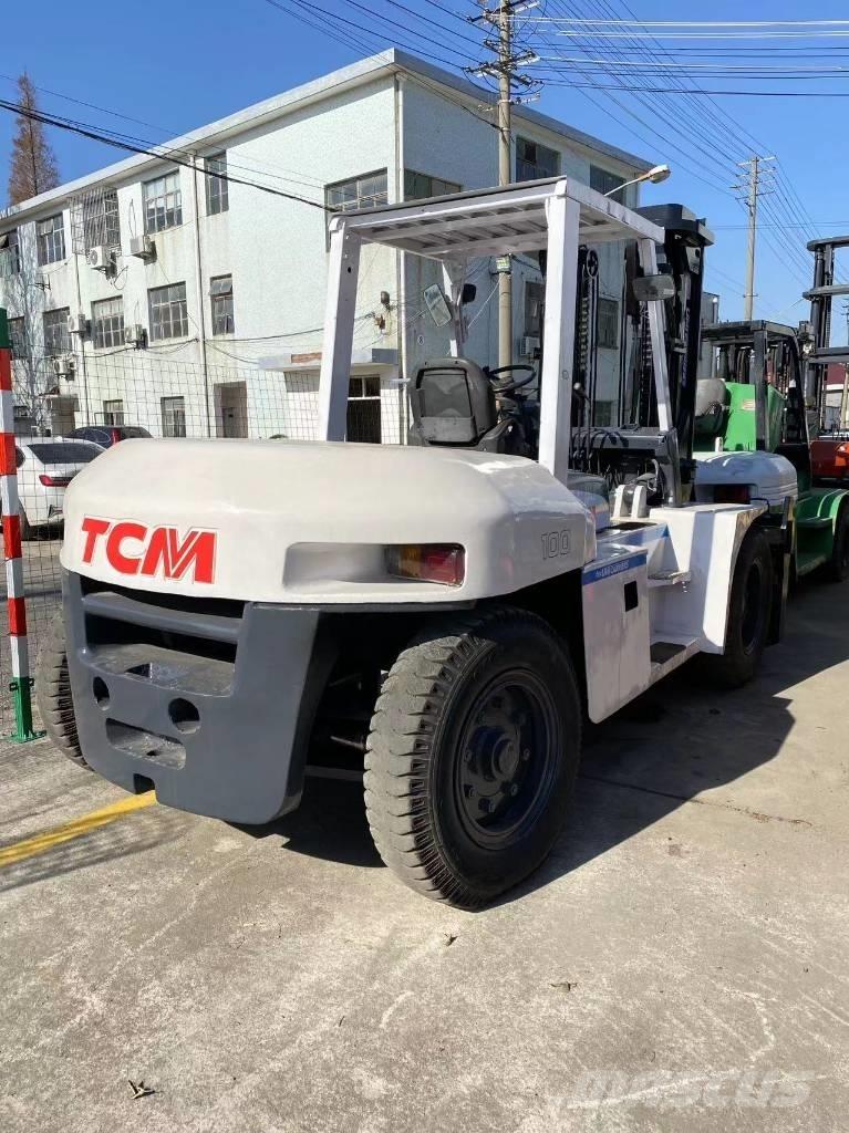 TCM FD 100 Tehnika ar dīzeļa dzinēju