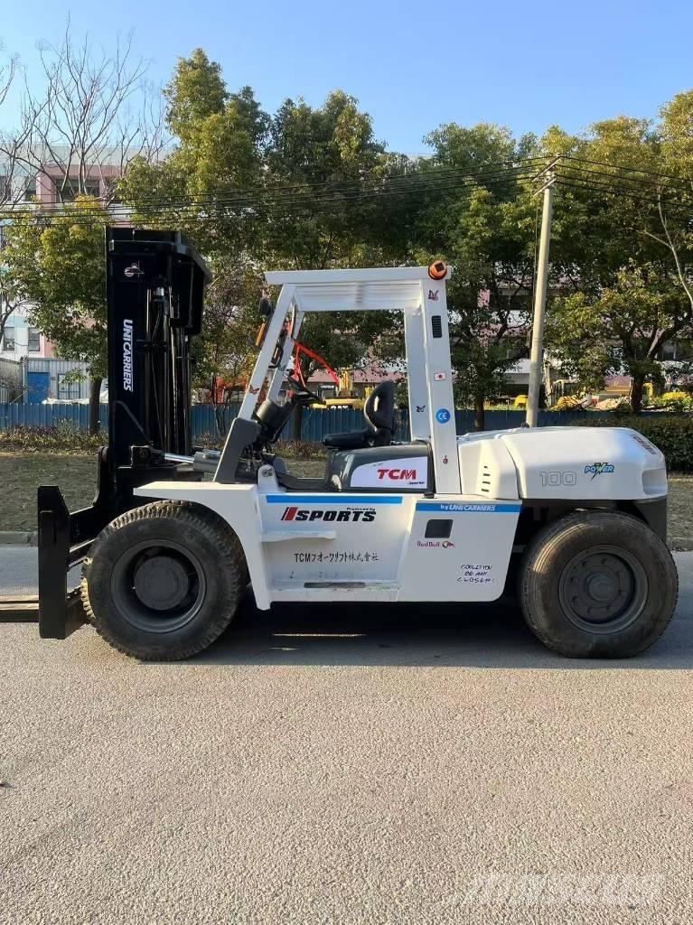 TCM FD 100 Tehnika ar dīzeļa dzinēju