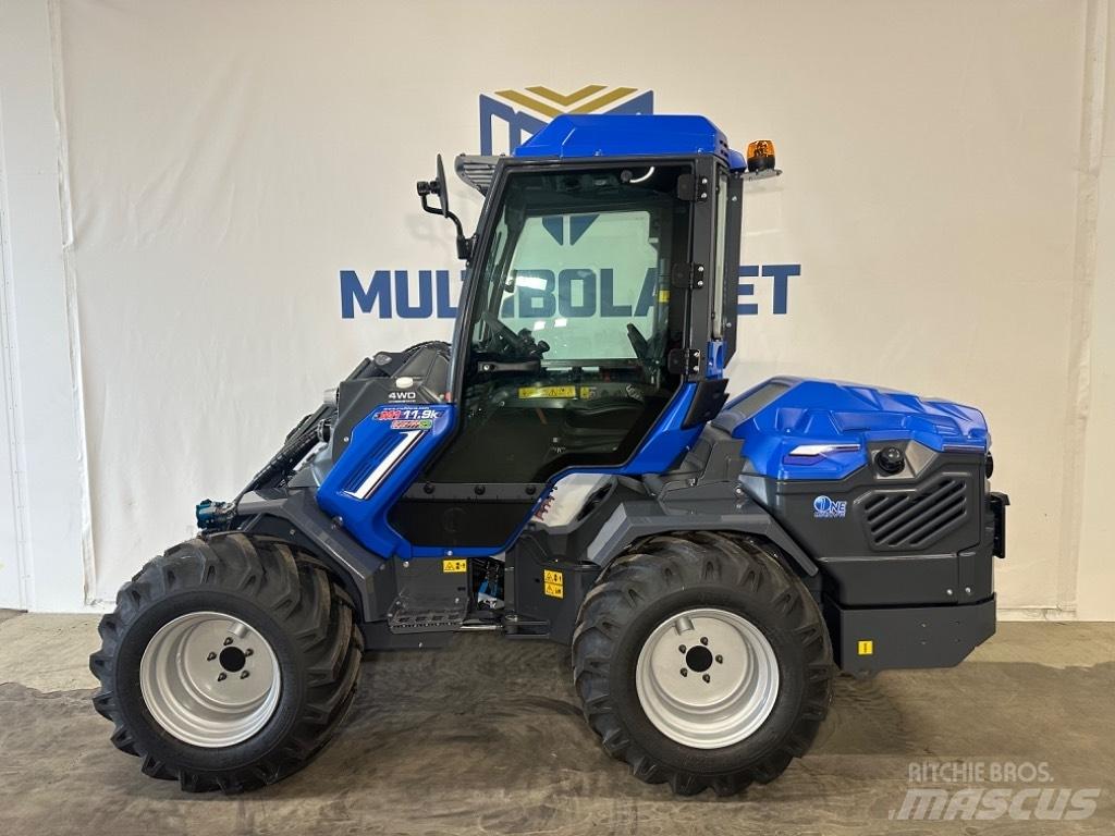 MultiOne 11.9 K Multifunkcionālie iekrāvēji