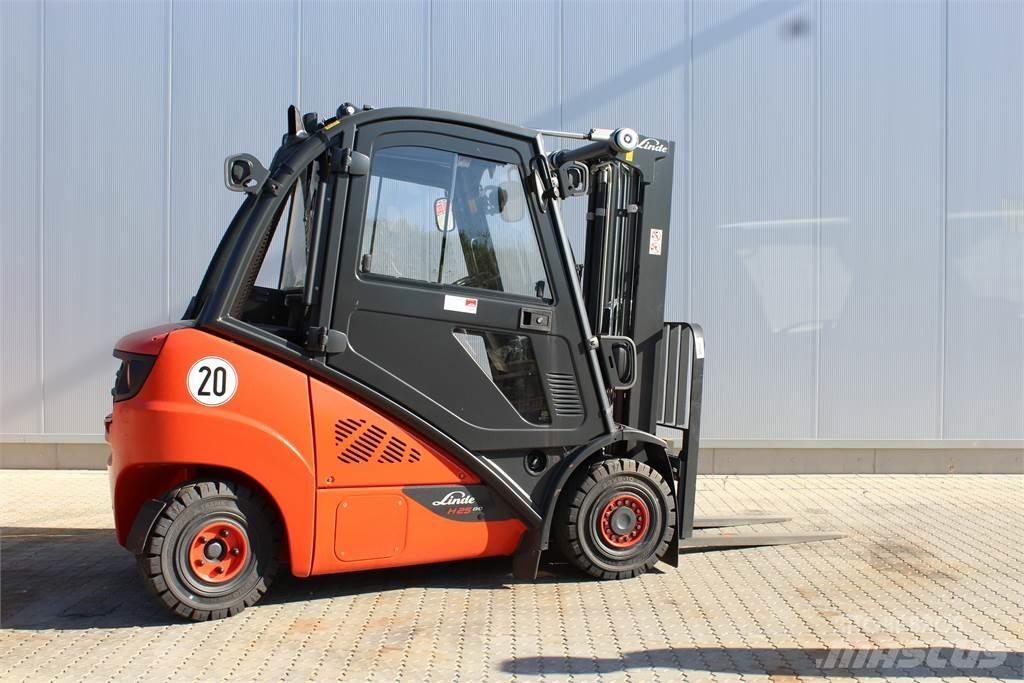 Linde H25D Tehnika ar dīzeļa dzinēju