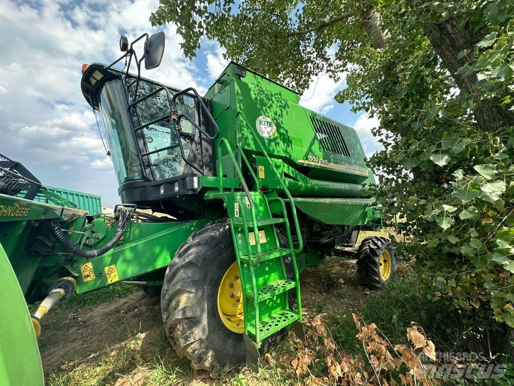 John Deere 1550 CWS Ražas novākšanas kombaini